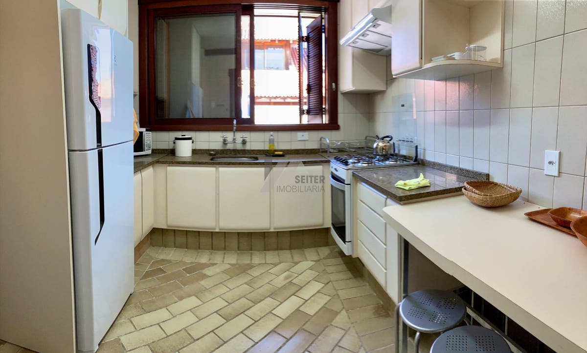 Casa em Jurerê Internacional 315m2