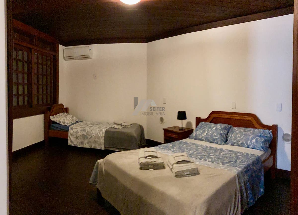 Casa em Jurerê Internacional 315m2