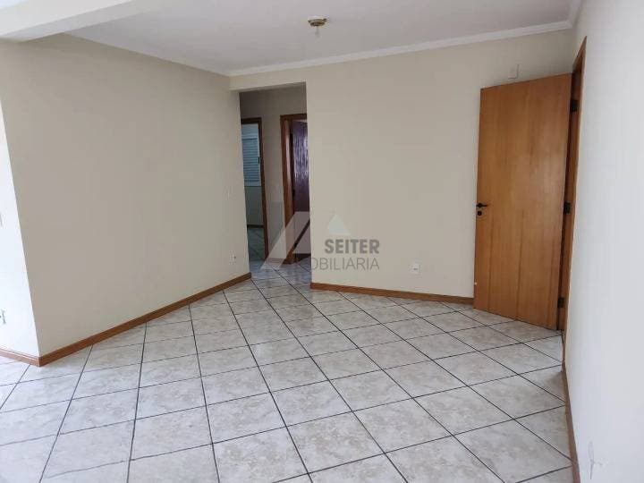Apartamento com 2 dorm e 1 suíte no Pantanal