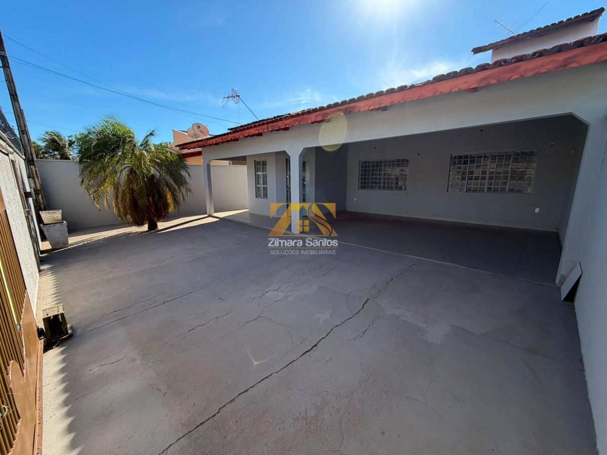 Casa, 3 quartos, 182 m² - Foto 2