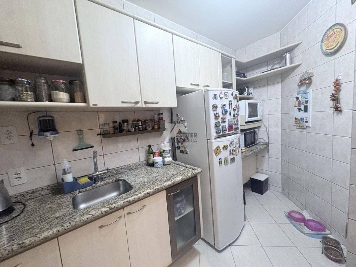 Apartamento de 3 dormitorios e 1 vaga a venda no Itacorubi