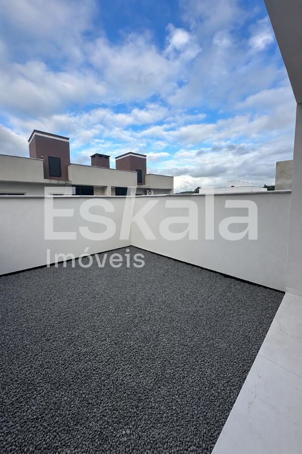 Casa Geminada Com 02 Dormitórios Escolinha - Guaramirim
