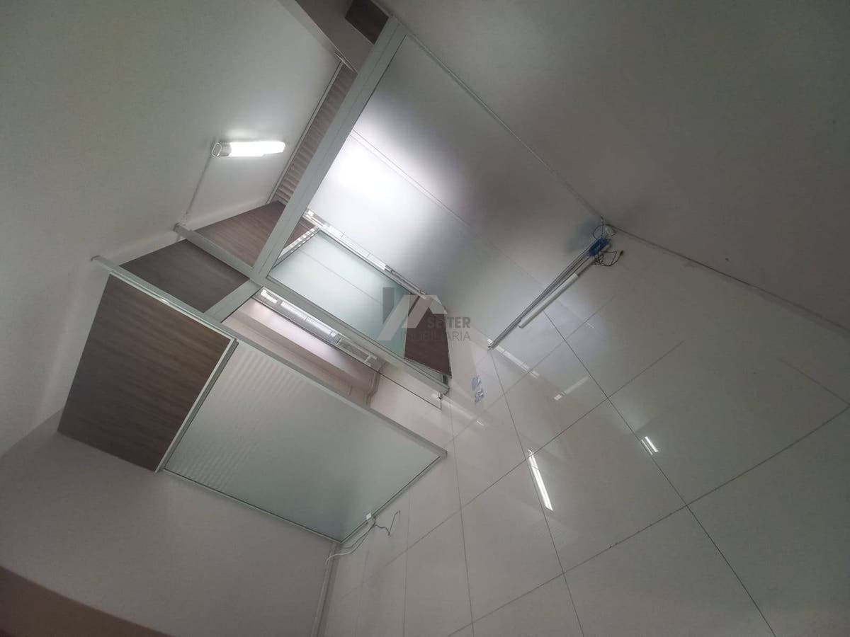 Sala Térrea Centro de Florianópolis -Rua Vidal Ramos