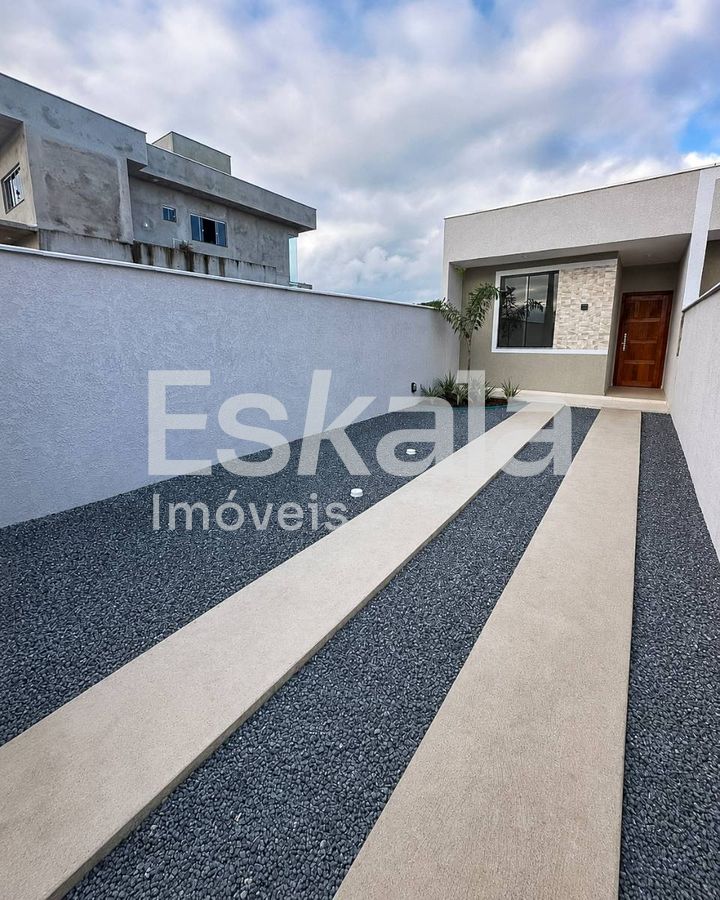 Casa Geminada Com 02 Dormitórios Escolinha - Guaramirim