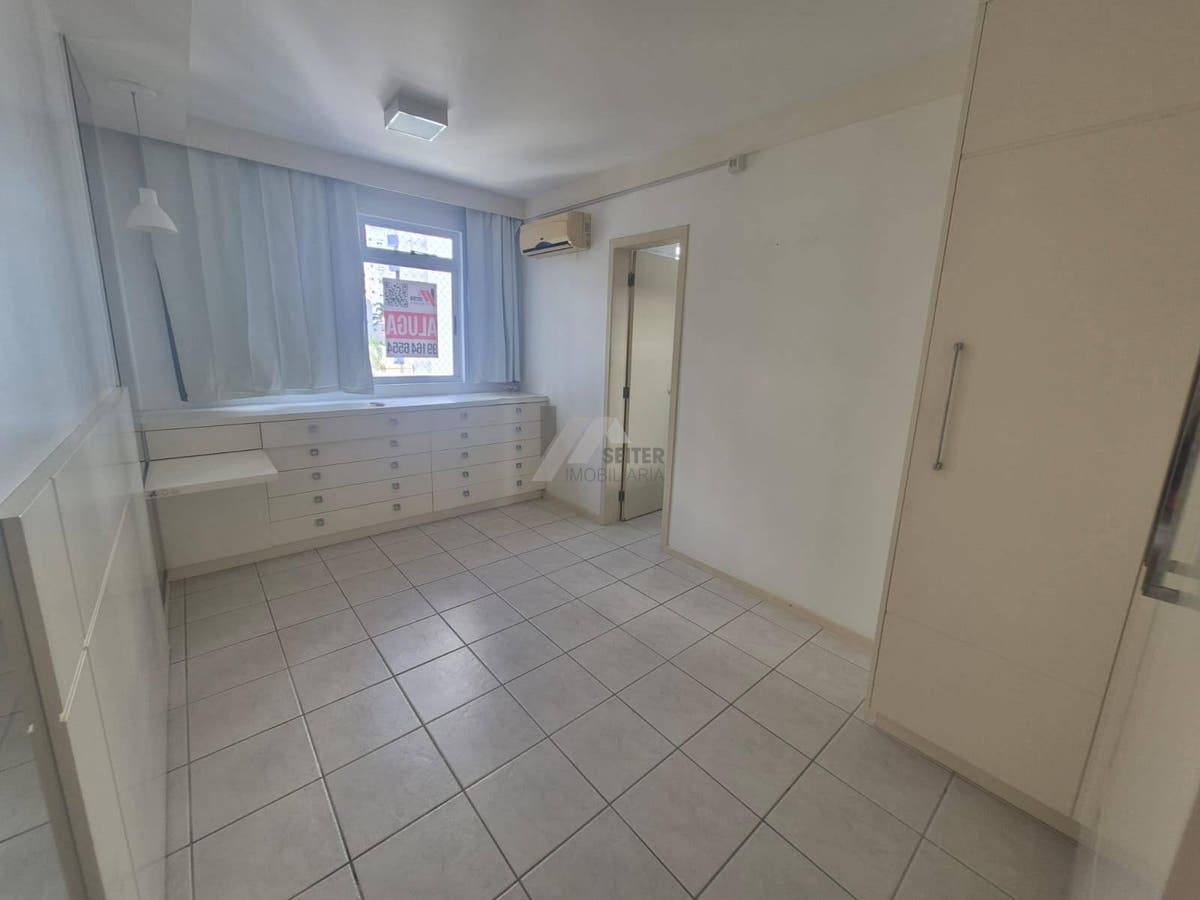 Apartamento de 2 Dormitorios aluguel Itacorubi Mobiliado