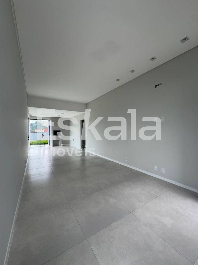 Casa Com 02 Dormitórios + 01 Suíte Jaraguá 99 - Jaraguá Do Sul