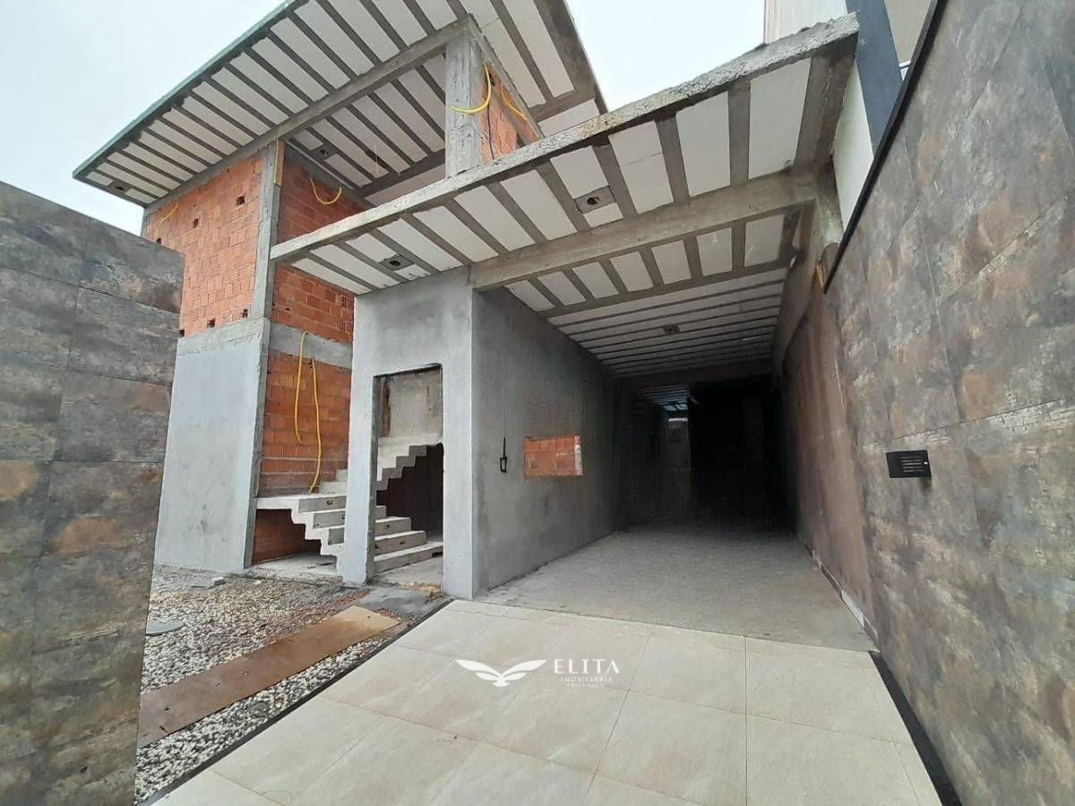 Sobrado, 3 quartos, 266 m² - Foto 1