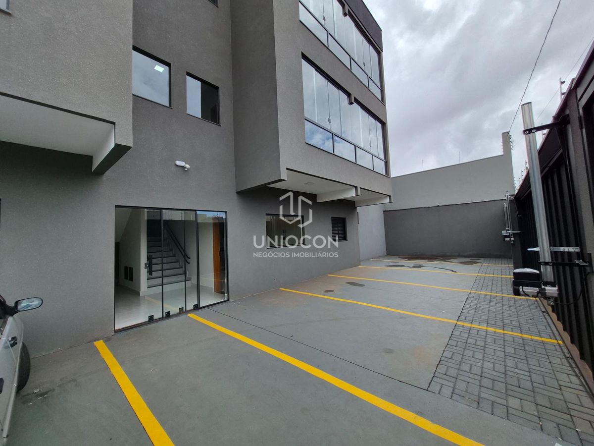 Apartamento, 2 quartos, 80 m² - Foto 2