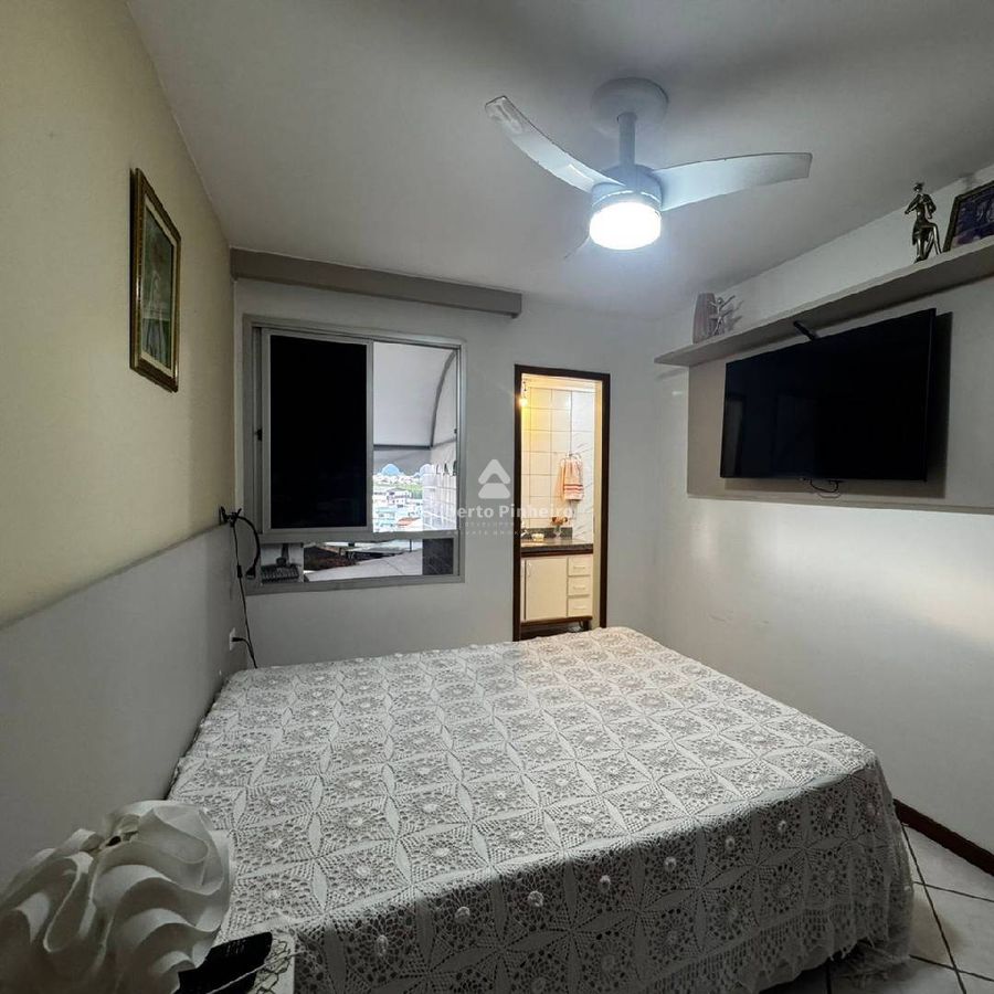 Apartamento à Venda no Centro de Guarapari com 3 Quartos