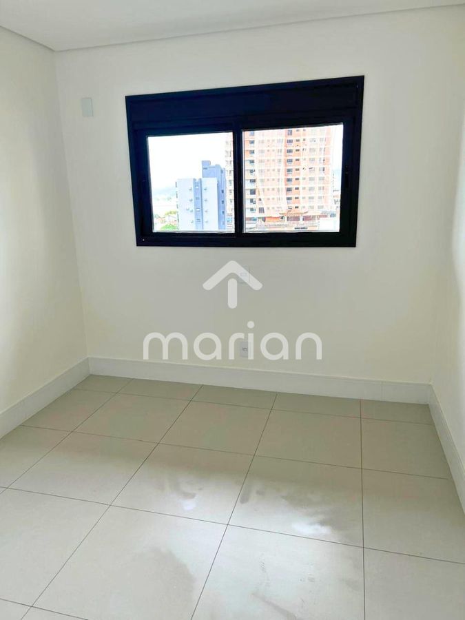 Apartamento Vista Mar a 100M da Praia com 3 Quartos, Centro - Balneário Piçarras