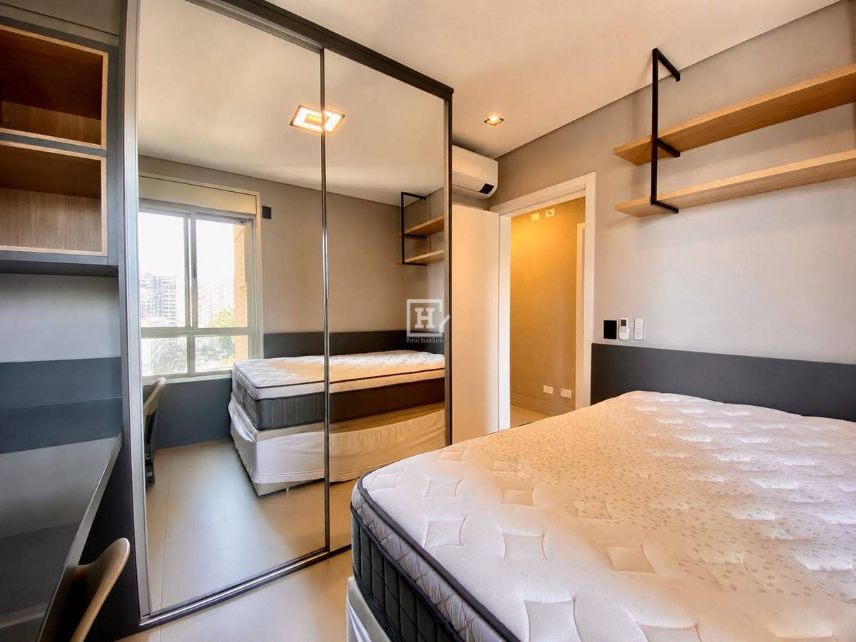 Apartamento com 3 quartos à Venda, Real Parque - São Paulo