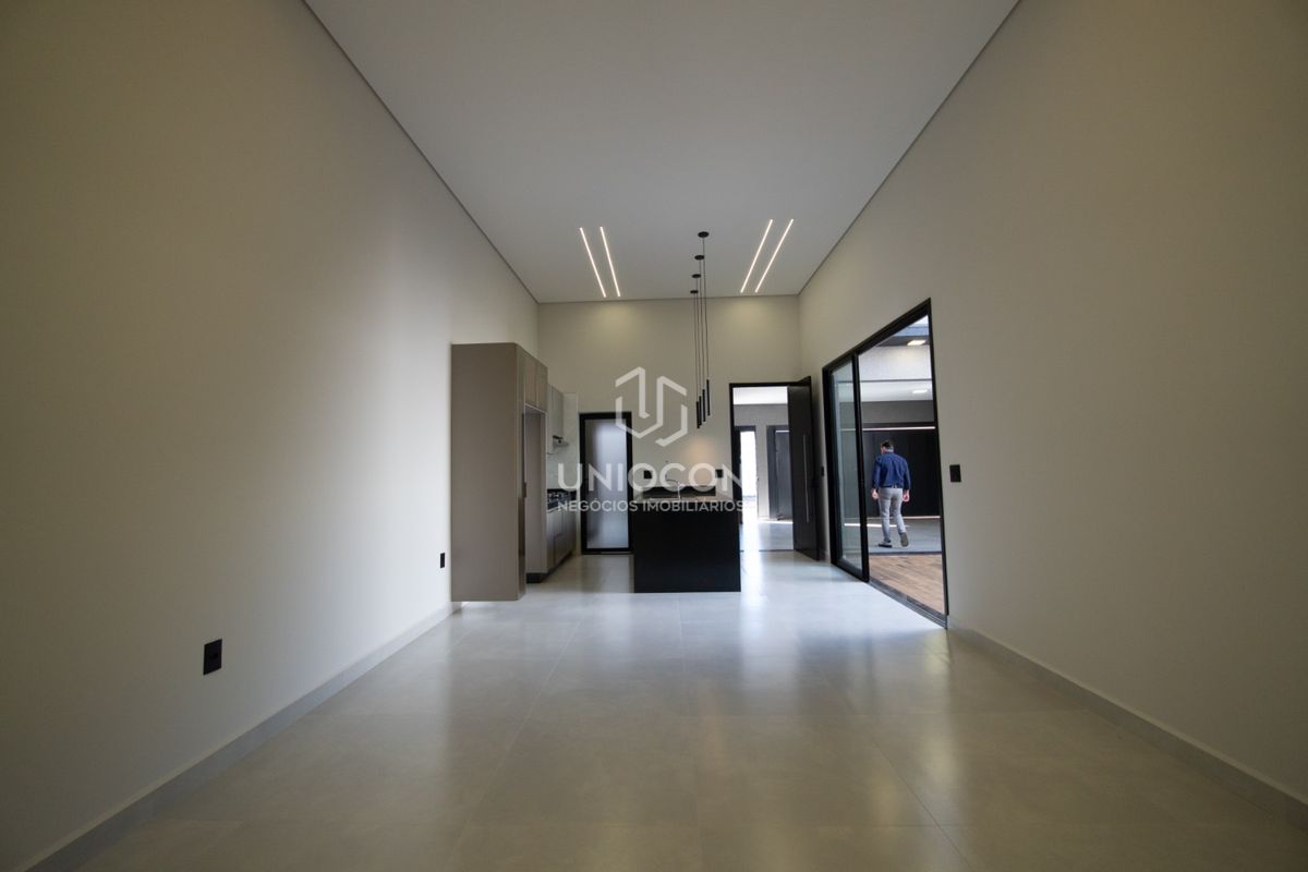 Casa, 3 quartos, 200 m² - Foto 13