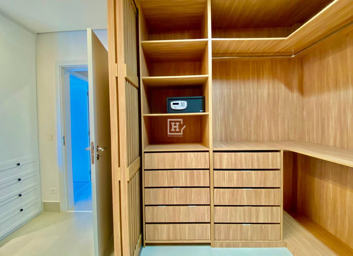 Apartamento com 3 quartos à Venda, Real Parque - São Paulo