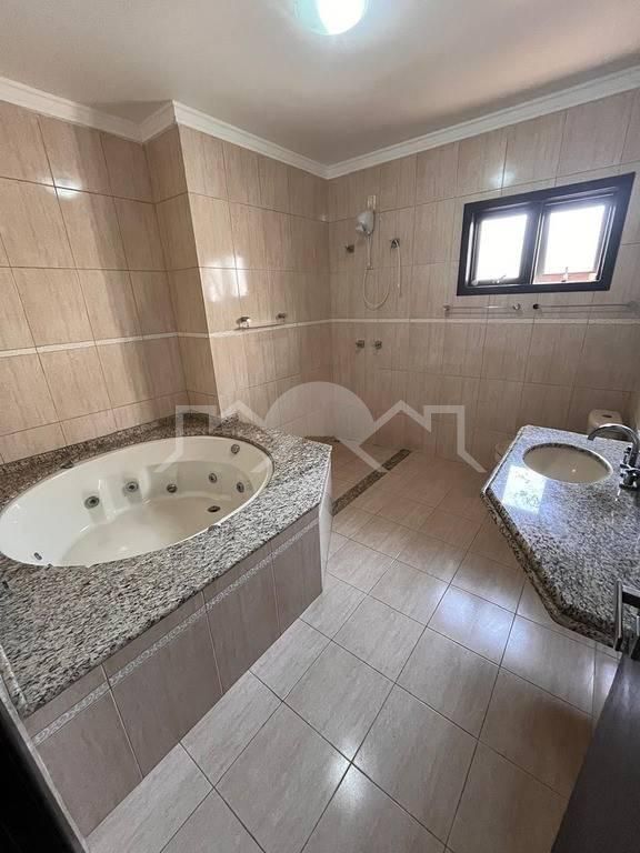 Casa, 3 quartos, 275 m² - Foto 17