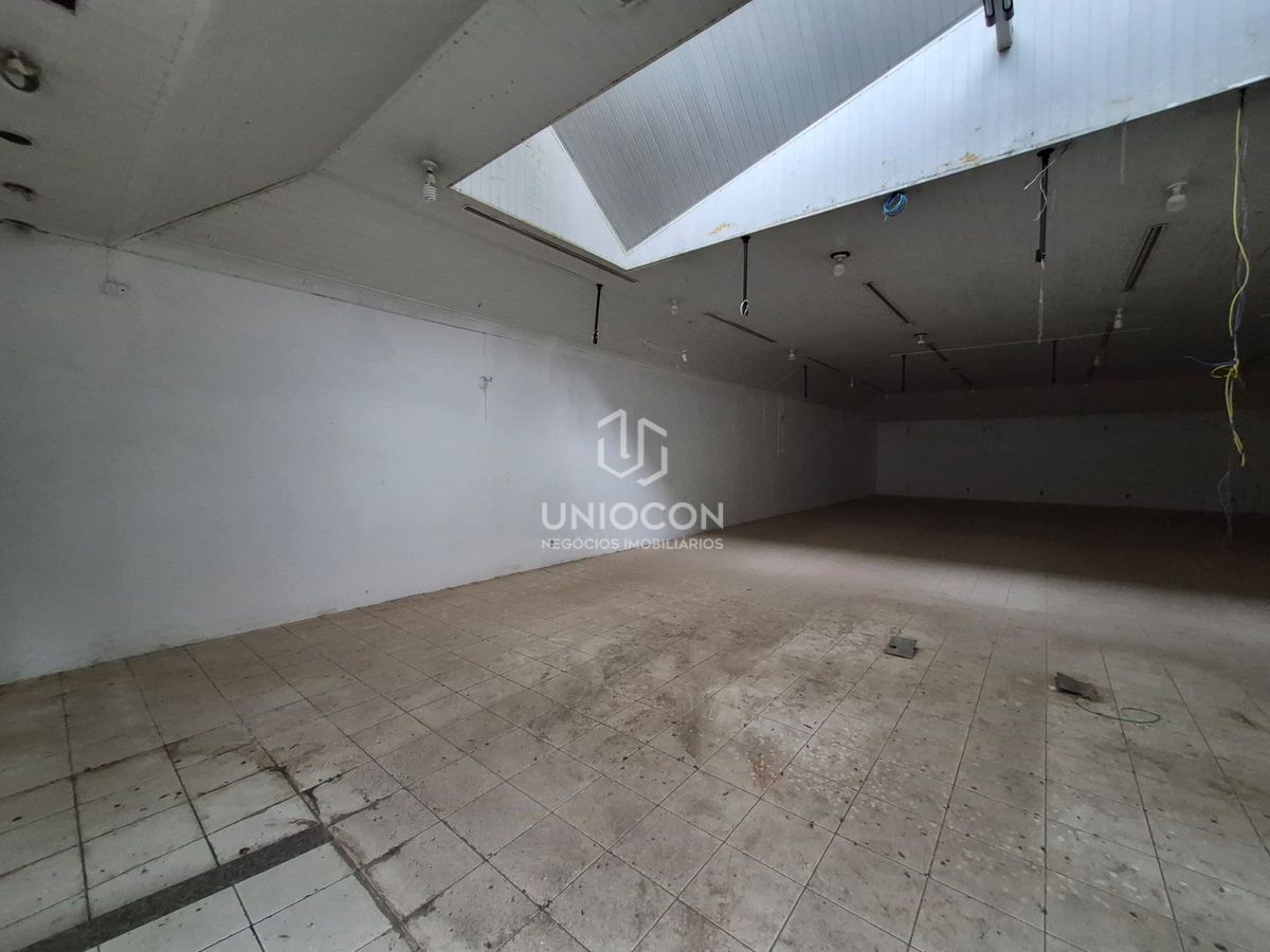 Loja-Salão, 300 m² - Foto 2