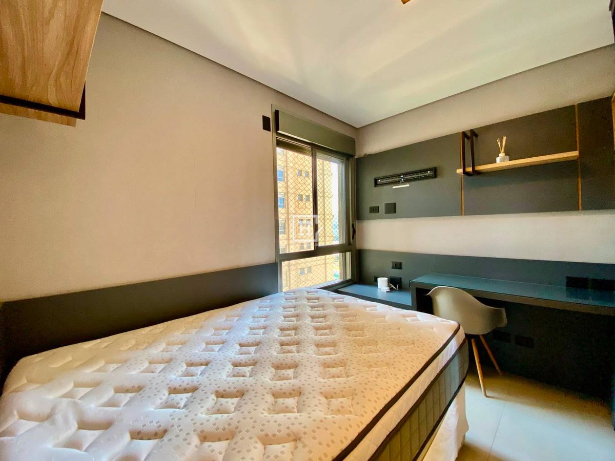 Apartamento com 3 quartos à Venda, Real Parque - São Paulo
