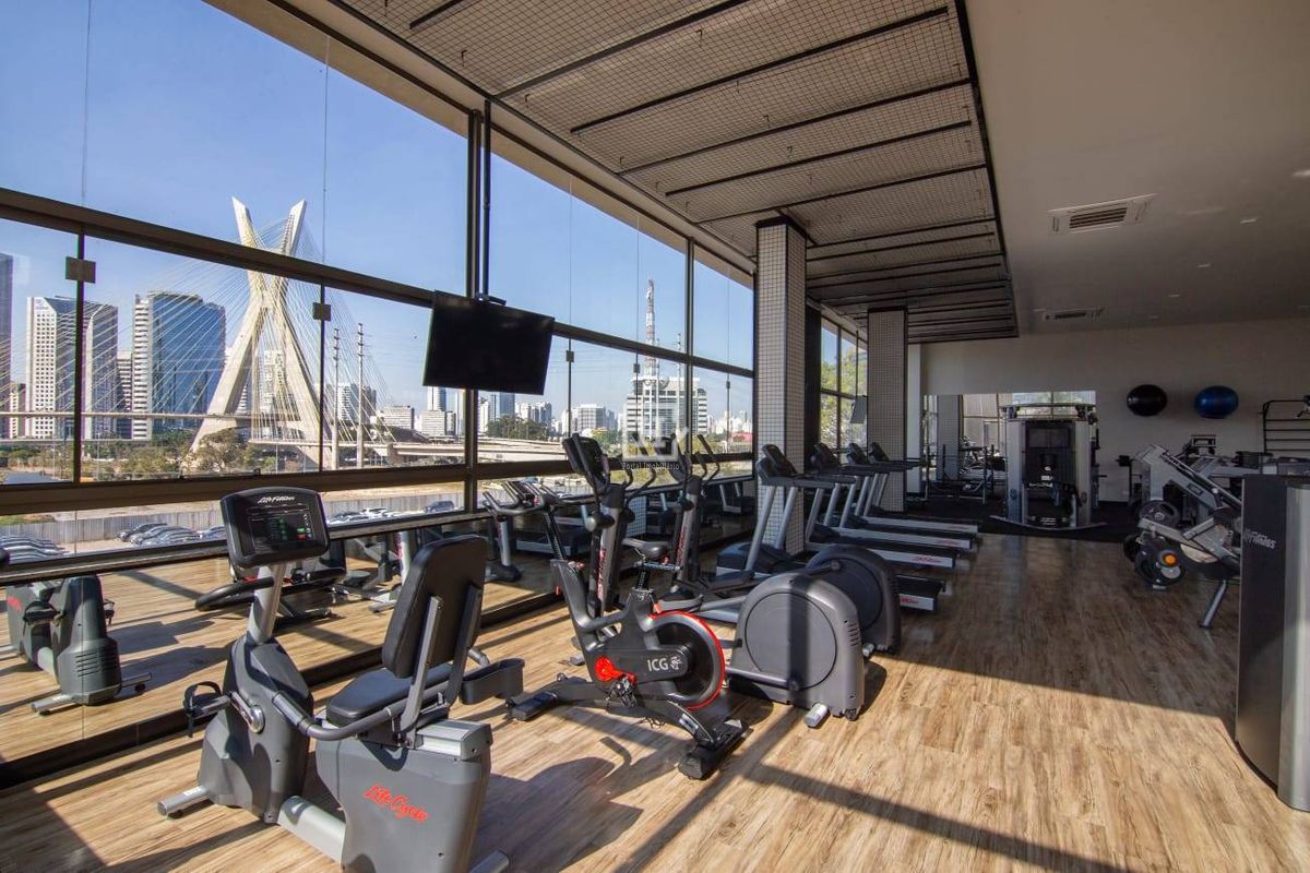 Apartamento com 3 quartos à Venda, Real Parque - São Paulo