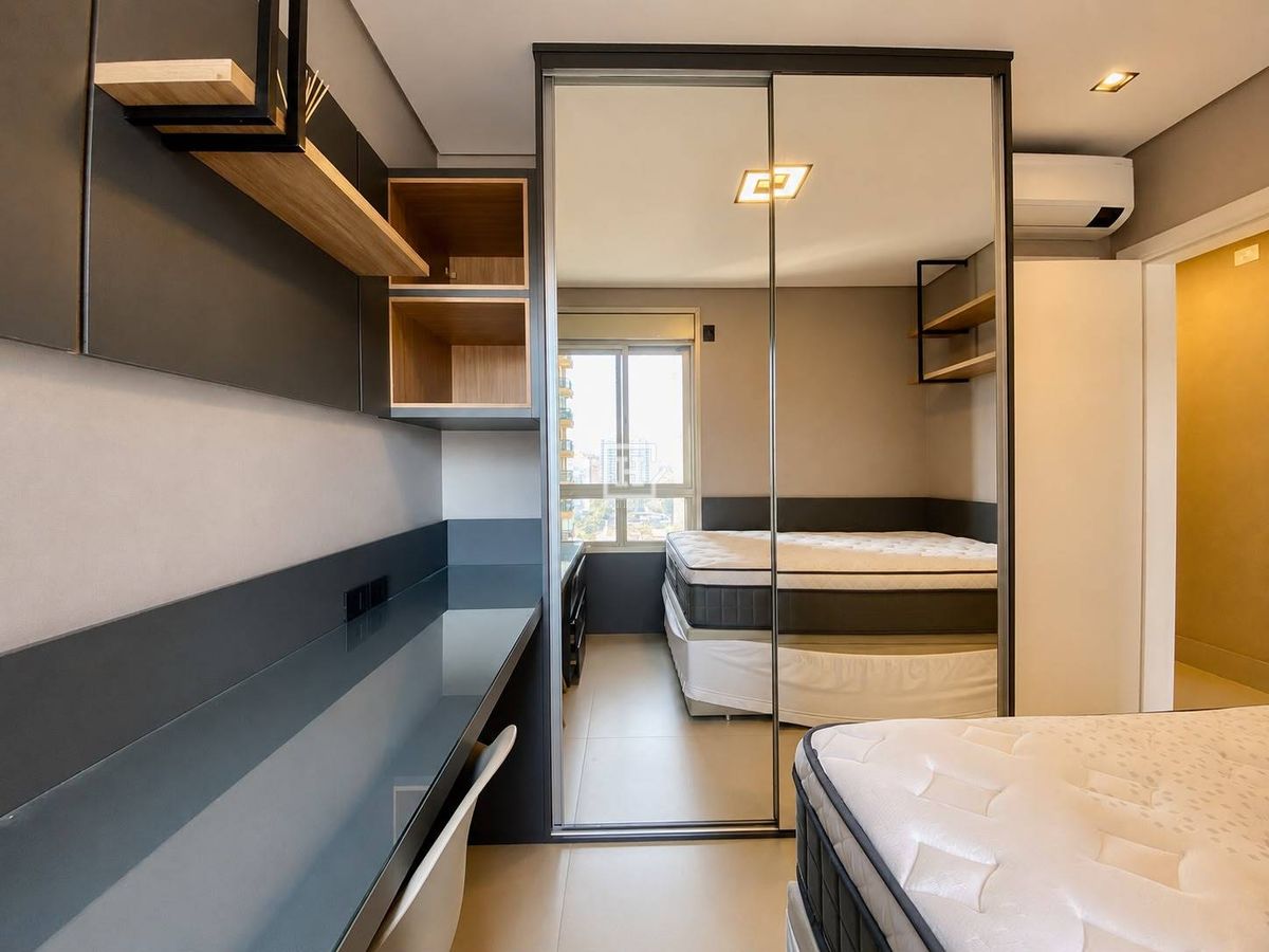 Apartamento com 3 quartos à Venda, Real Parque - São Paulo