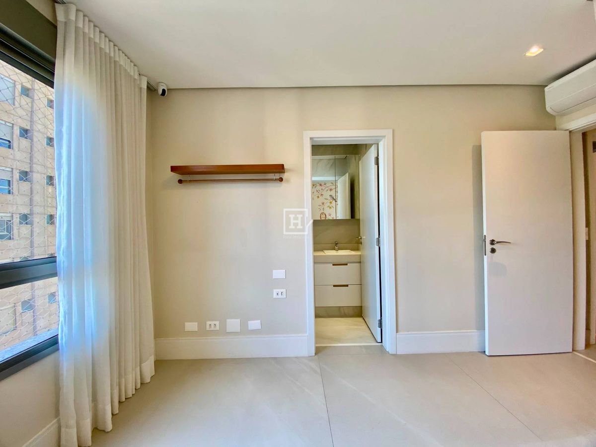 Apartamento com 3 quartos à Venda, Real Parque - São Paulo