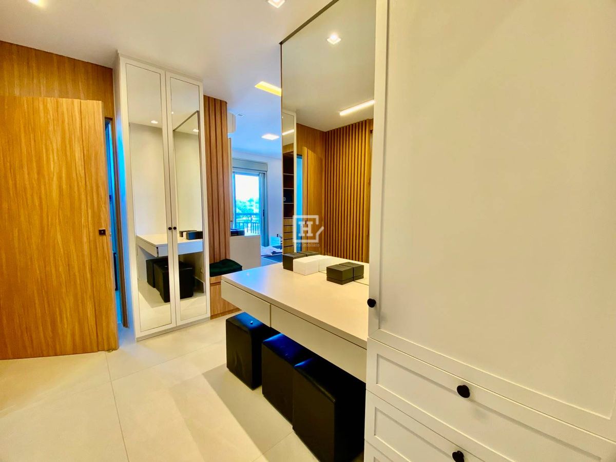 Apartamento com 3 quartos à Venda, Real Parque - São Paulo