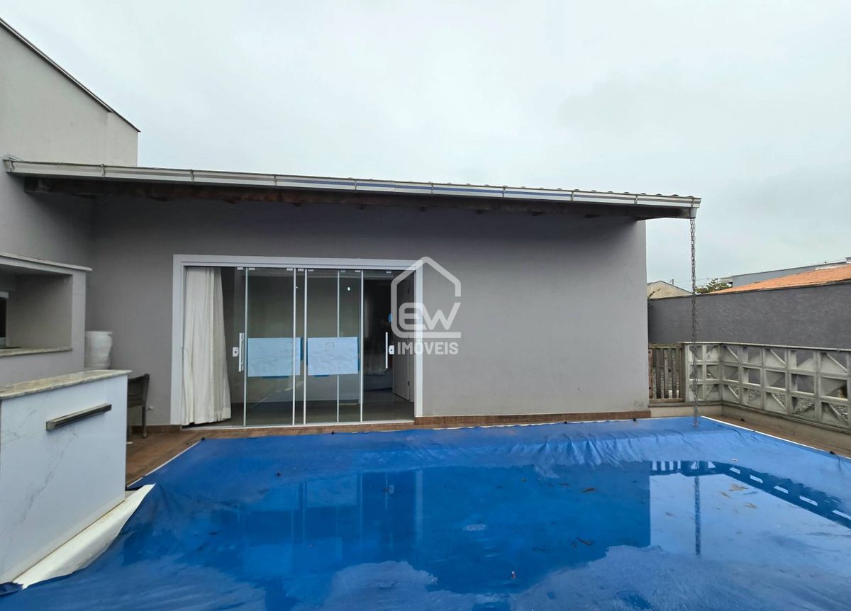 Casa, 3 quartos, 330 m² - Foto 2