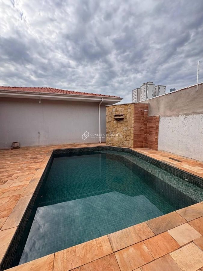 Casa, 3 quartos, 261 m² - Foto 1