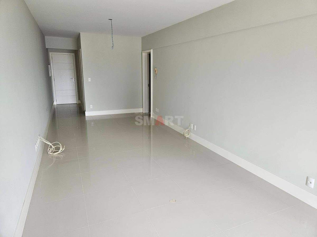Apartamento Novo 1 suíte + 2 Quartos no Centro