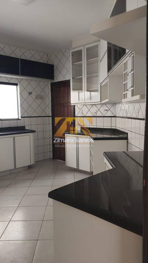 Casa, 4 quartos, 360 m² - Foto 26