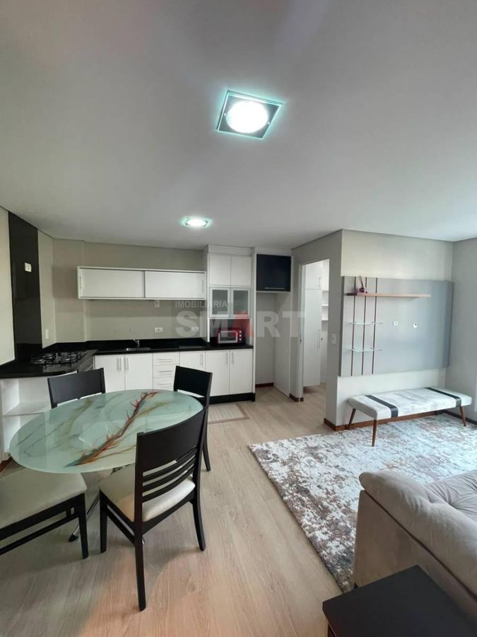 Apartamento Mobiliado no Centro com Elevador