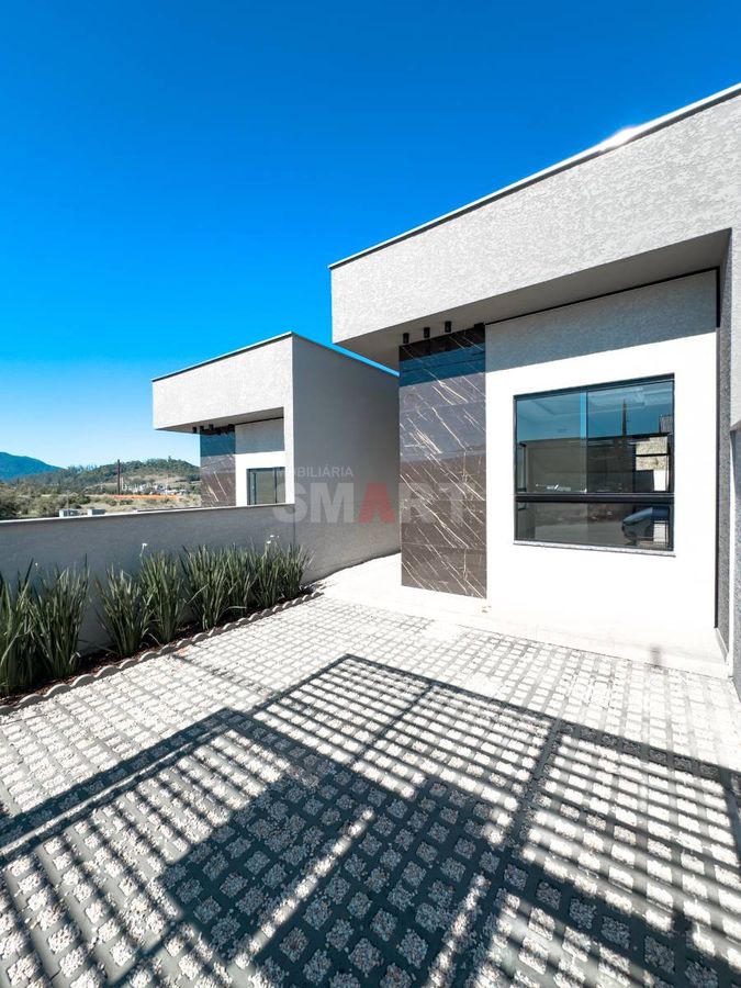 Casa Geminada com 1 Suíte + 1 Quarto