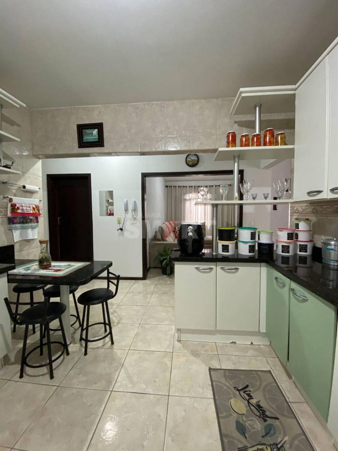 Casa com 4 Quartos à Venda em Três Rios do Sul