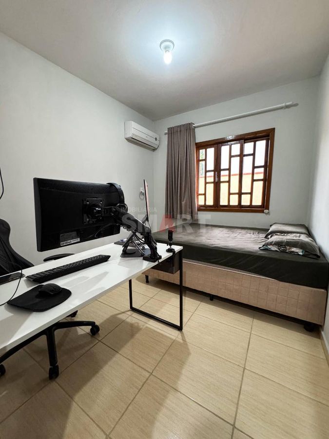 Casa com 3 Quartos à Venda no Jaraguá Esquerdo
