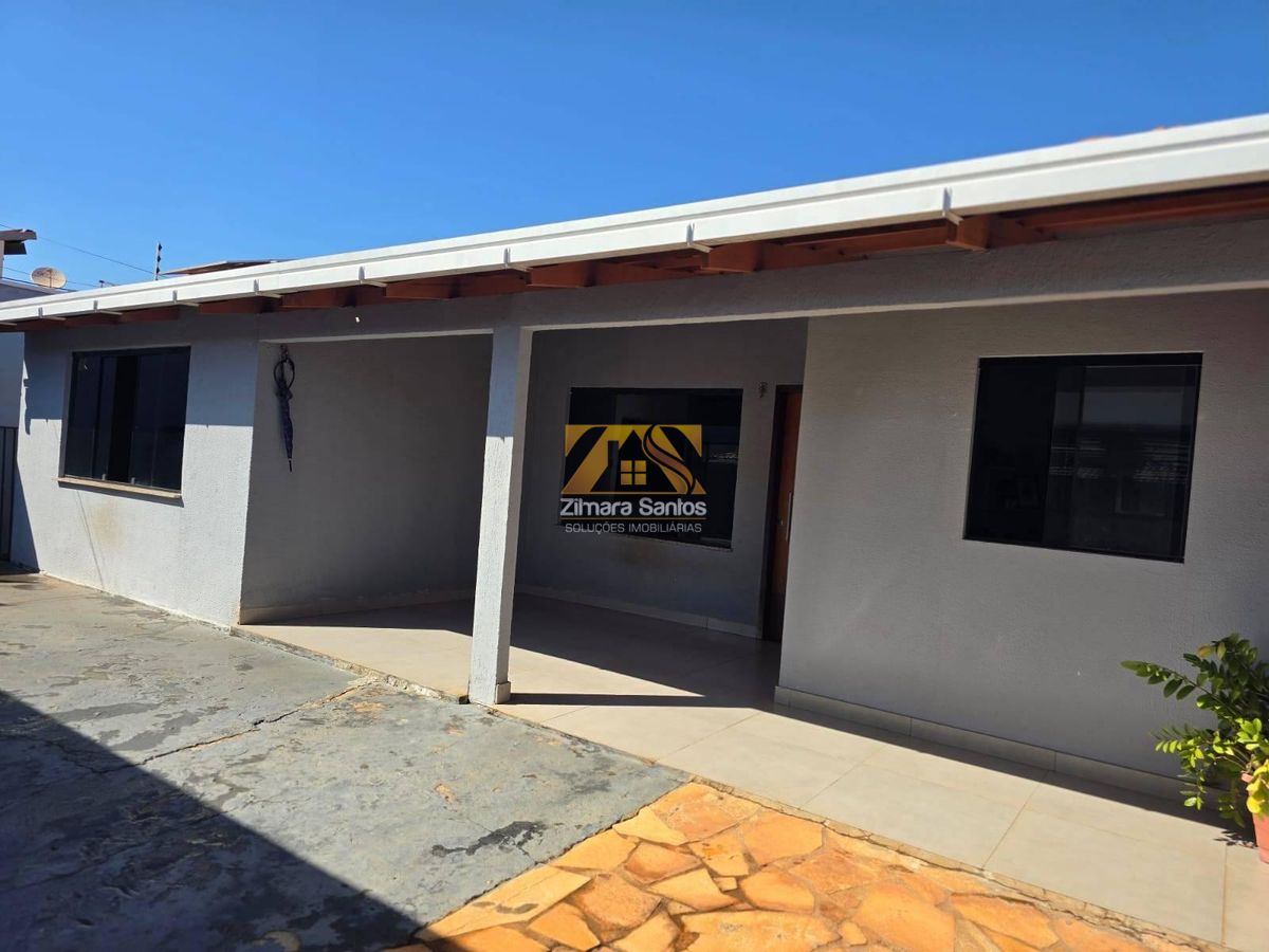 Casa, 3 quartos, 190 m² - Foto 2