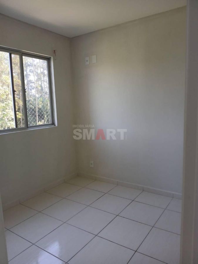 Apartamento com Dois Quartos em Três Rios do Sul