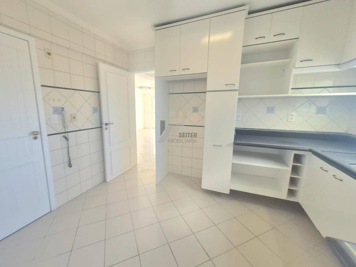 Cobertura a venda de 5 quartos na trindade florianopolis