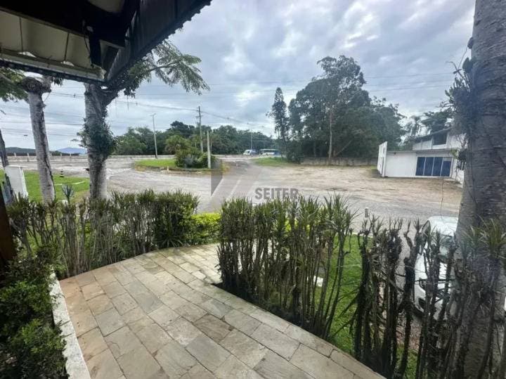 Loja Comercial 400m² João Paulo SC 401