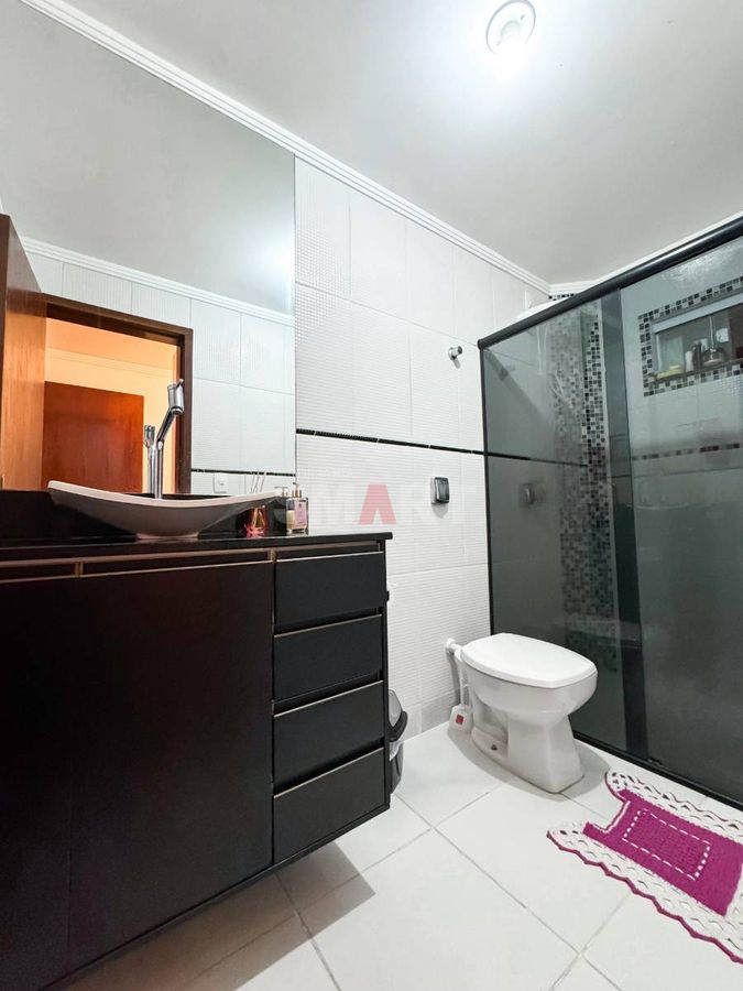 Apartamento Semimobiliado com 02 Quartos à Venda em Três Rios do Sul