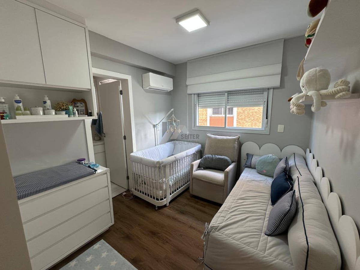 Apartamento de 3 dormitorios sendo 2 suites a venda Joao Paulo