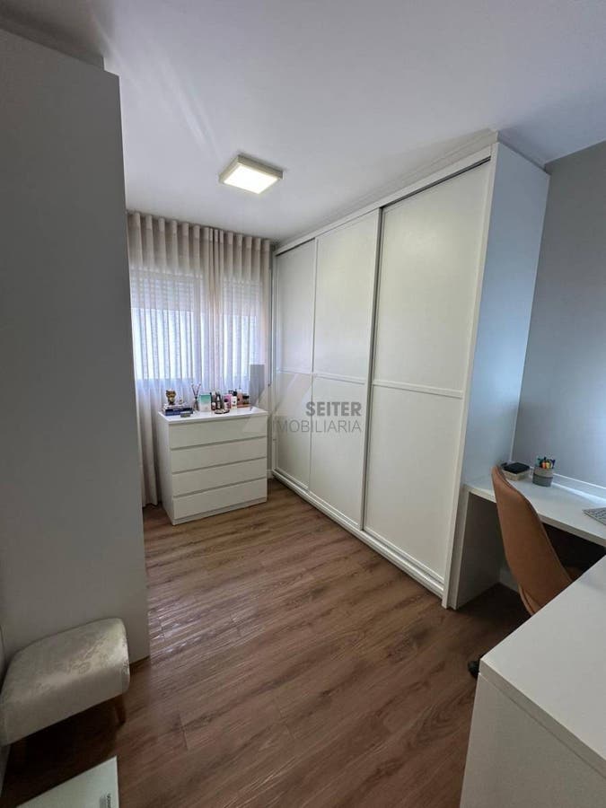 Apartamento de 3 dormitorios sendo 2 suites a venda Joao Paulo