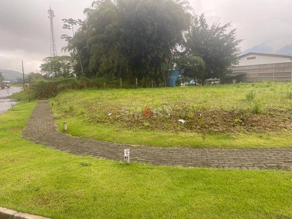 Terrenos no João Pessoa de 317,9m² a 460,2m²