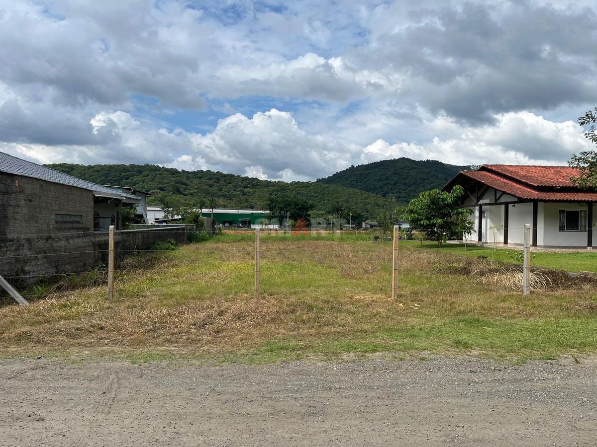 Terreno plano na Figueira