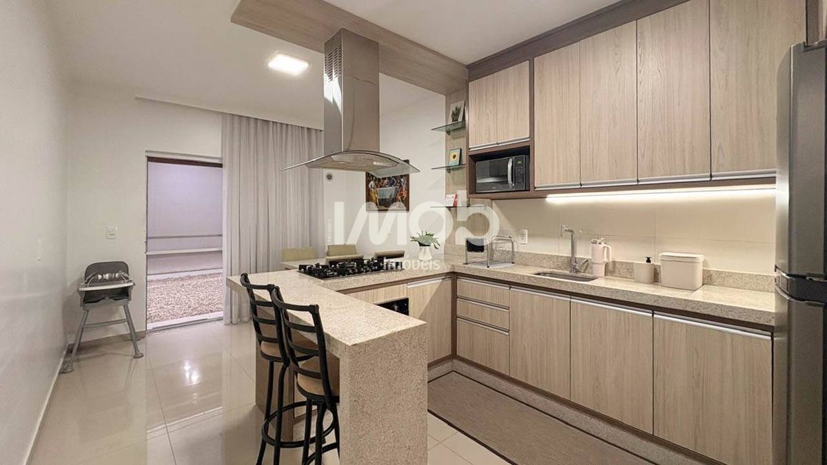 Casa geminada semimobiliada com suíte +1 quarto, são luís