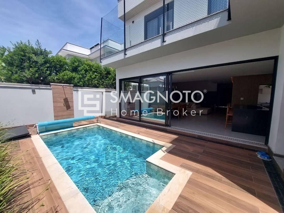 Sobrado com 3 dormitórios à venda, 246 m² por R$ 2.250.000,00 - Santa Rosa - Piracicaba/SP