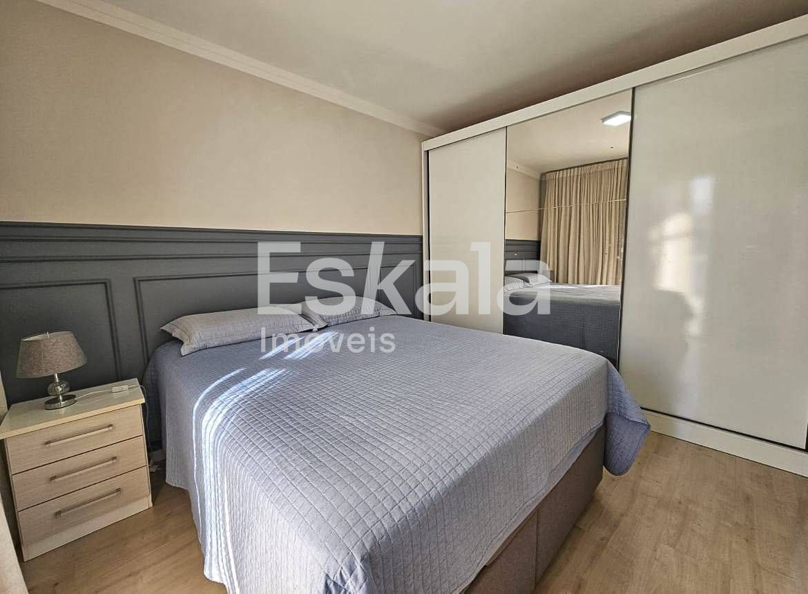 Sobrado Semimobiliado Em Condominío fechado Com 01 Suíte + 01 Quarto Jaraguá 99 - Jaraguá Do Sul