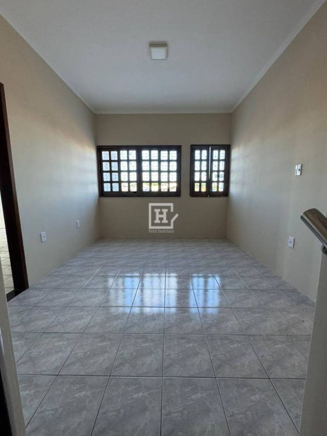 Casa com 5 quartos à Venda, São Conrado - Aracaju