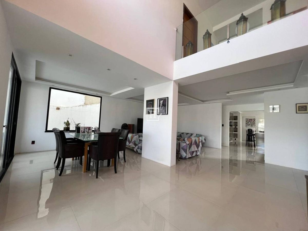 Casa, 5 quartos, 300 m² - Foto 2