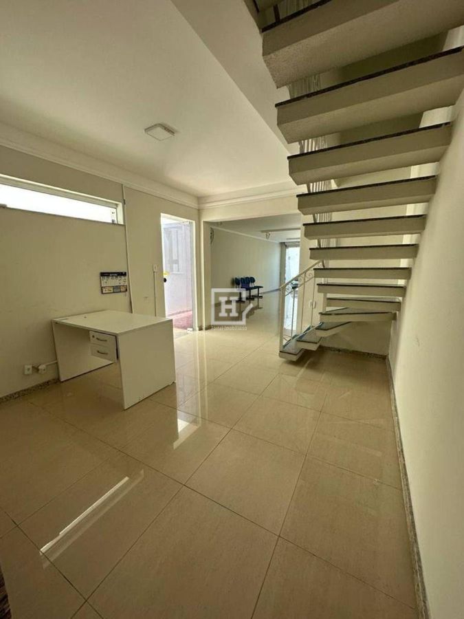 Comercial com 3 quartos à Venda, São José - Aracaju