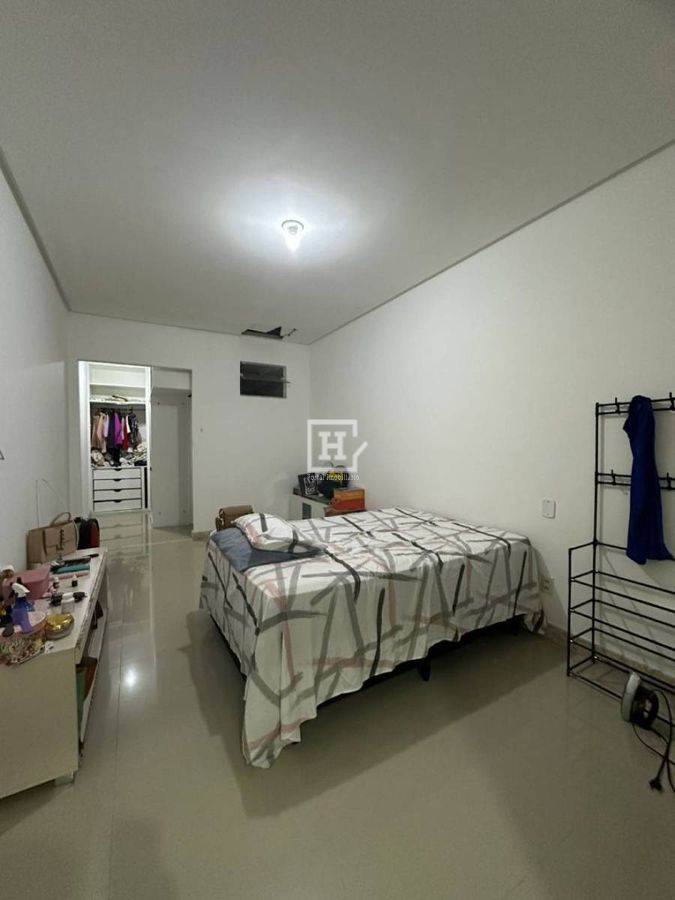 Casa com 5 quartos, Jabotiana - Aracaju