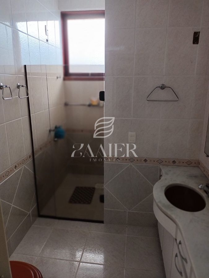 Casa com 3 quartos, Santo Antônio - Joinville