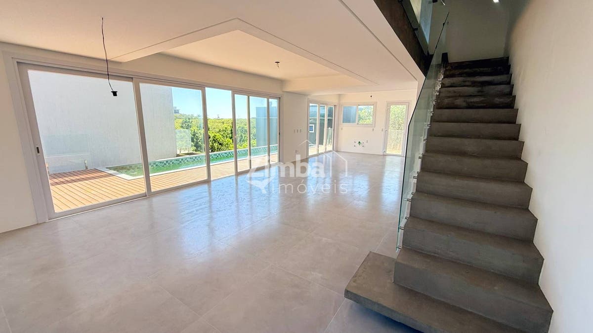 Casa de 3 quartos, 197m² no bairro Ferraz, em Garopaba | Eu Corretor
